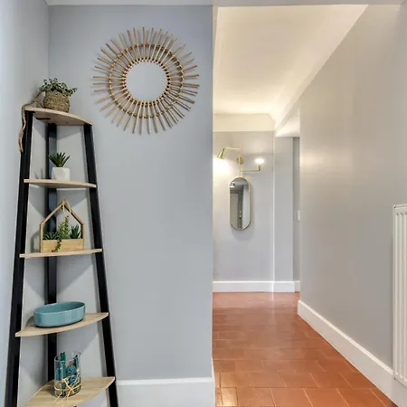Le Coste - Free Parking - - Wifi -netflix Apartment *
