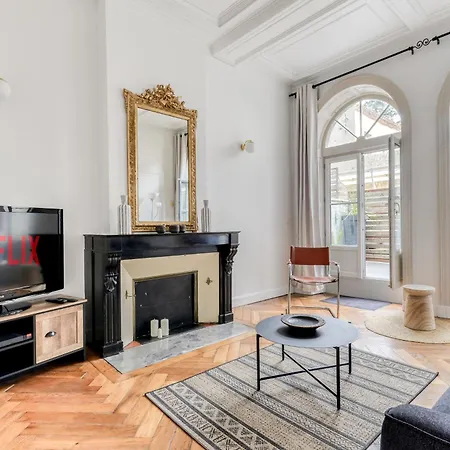 Le Coste - Free Parking - - Wifi -netflix Apartment *
