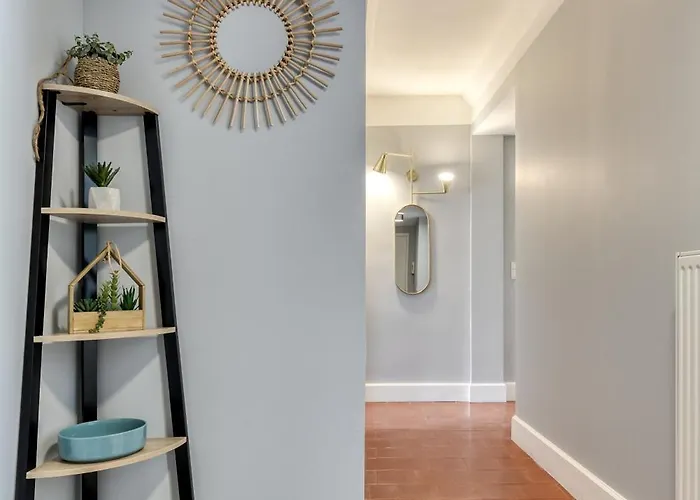 Le Coste - Free Parking - - Wifi -netflix Apartment *